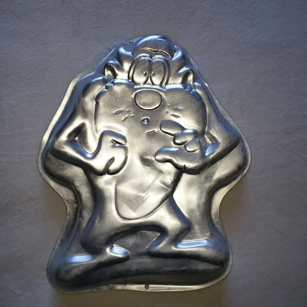 Wilton Vintage Cake Pan 1995 Taz Looney Tunes Tasmanian Devil Aluminum Mold